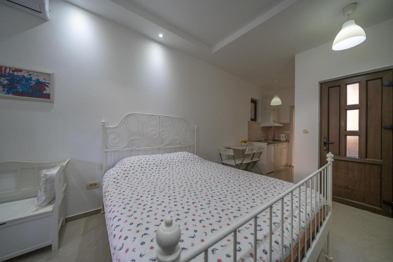 Apartments Milunovic Kotor Luaran gambar