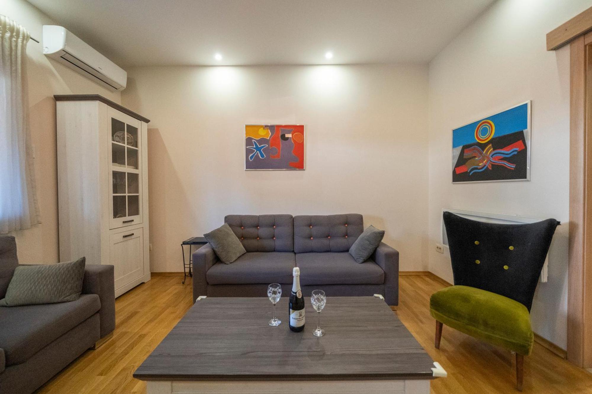 Apartments Milunovic Kotor Luaran gambar
