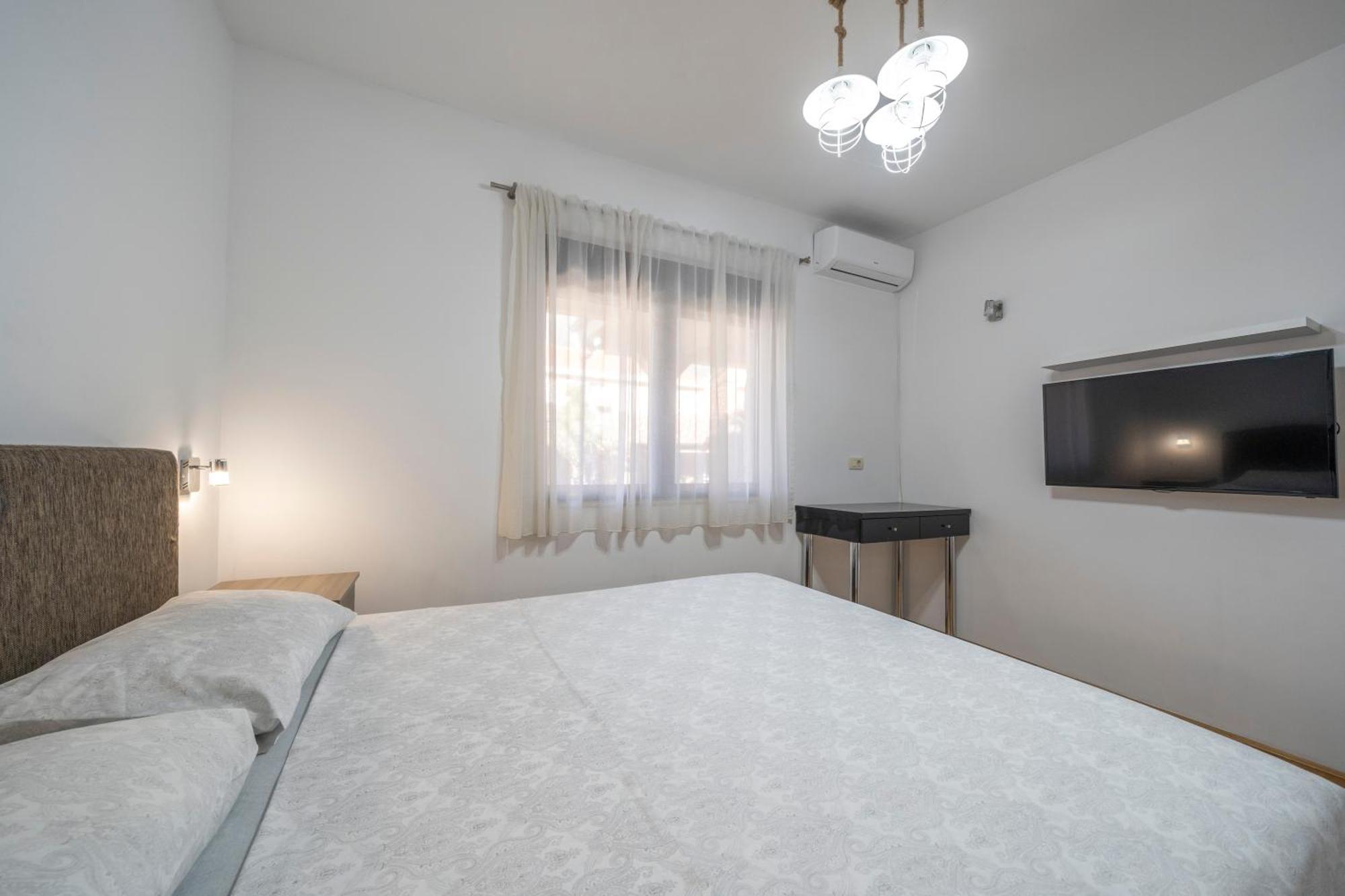 Apartments Milunovic Kotor Luaran gambar